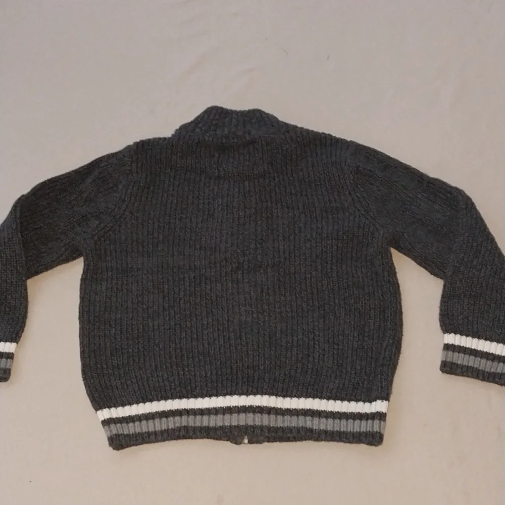 OshKosh B'Gosh dark gray zip up sweater 4T